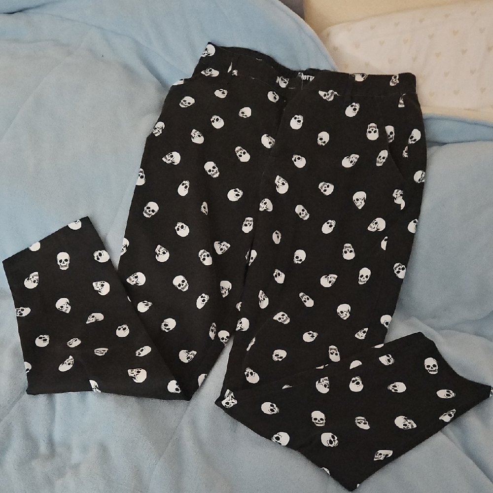 Trousers with Skull Print